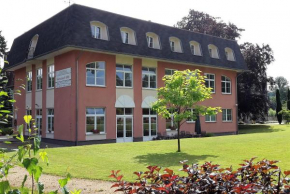 Vzdělávací Středisko a Hotel, Varnsdorf